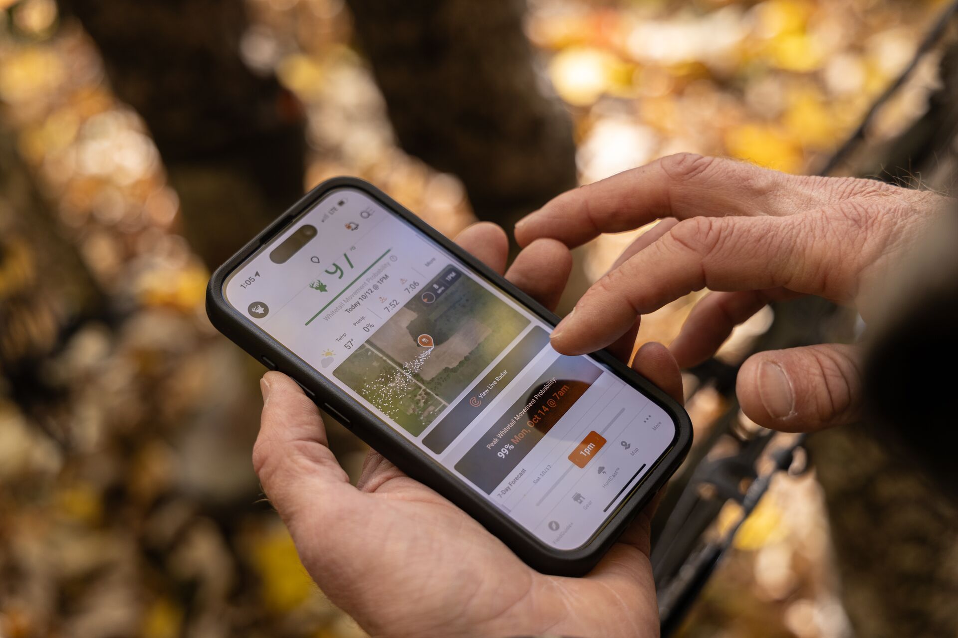 Hunter using HuntCast in the HuntWise app to find where can I hunt. 